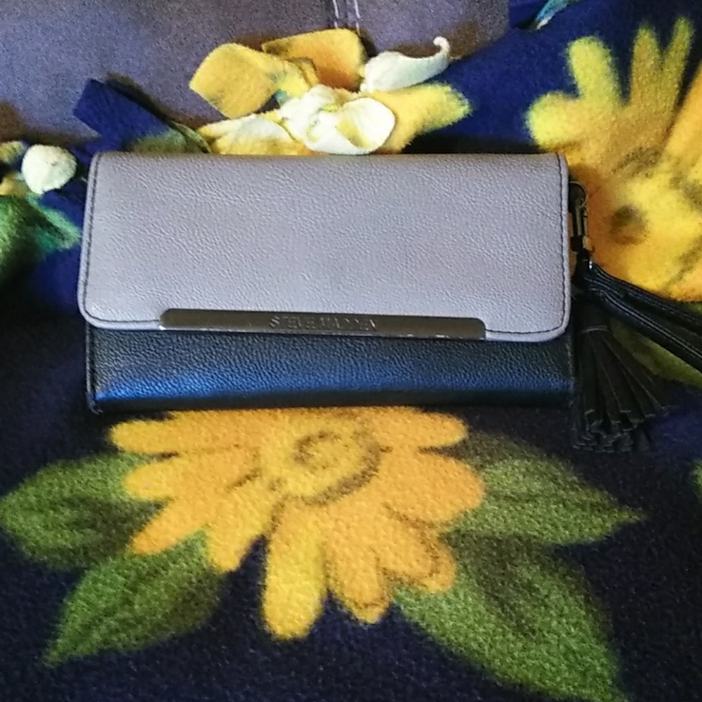Steve Madden wallet